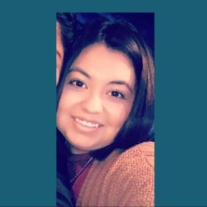 Meet your Posher, Julia